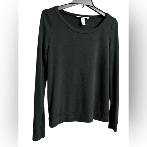 Victoria's Secret Elegant Black Long Sleeve Top - Picture 4 of 7